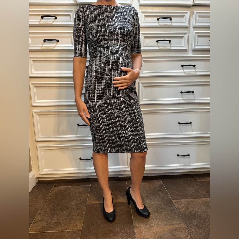 Pea in the Pod Maternity Dress-Black and White Stretch  Size XS